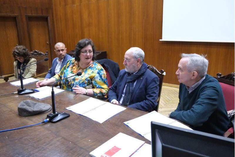 Unha experiencia de Aprendizaxe en Servizo en Formación do Profesorado busca mellorar os parques infantís da cidade