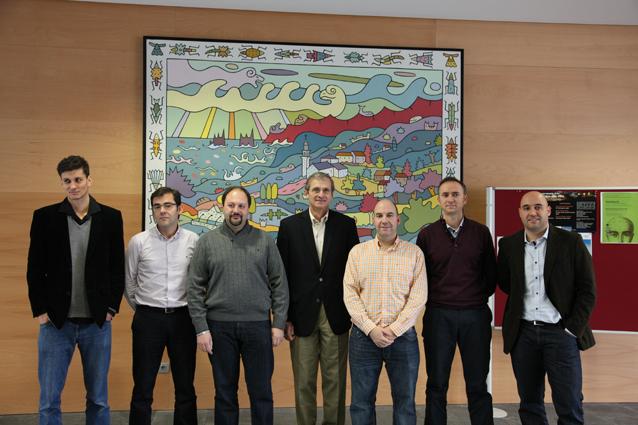 Richard Royce Schrock junto a investigadores del CiQUS