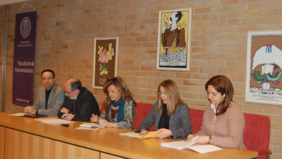 A primeira mesa redonda da xornada estivo centrada na xestión cultural e contou coa presenza (de esquerda e dereita) de Jesús Varela Zapata, Francisco Durán, Carmen Varela, Concepción Burgo e Sonia...