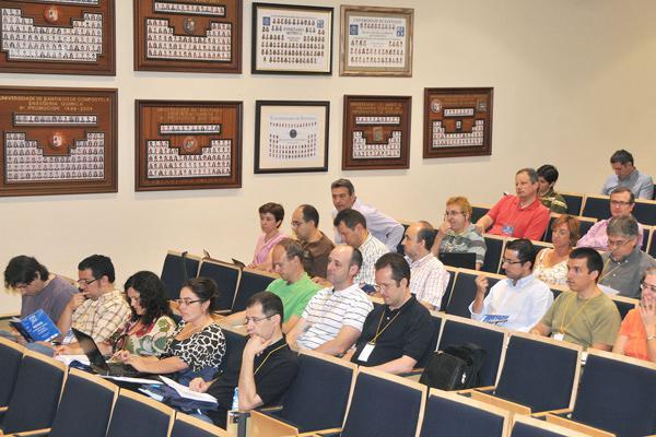 Máis de cen docentes universitarios de enxeñaría informática reúnense estes días na USC