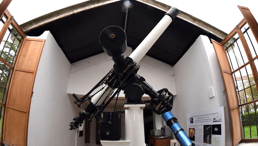 Instrumental do Observatorio Astronómico Ramón María Aller