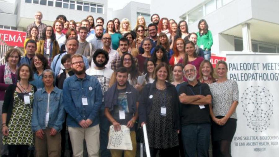 Participaron preto dun centro de especialistas de doce países.