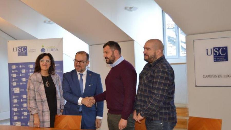 De esquerda a dereita, Valcárcel, López, Cobas e Roca, na Vicerreitoría de Coordinación do campus de Lugo