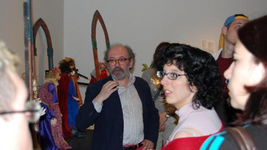 Kukas nun momento da visita cos rapaces de 'Pinchacarneiro'