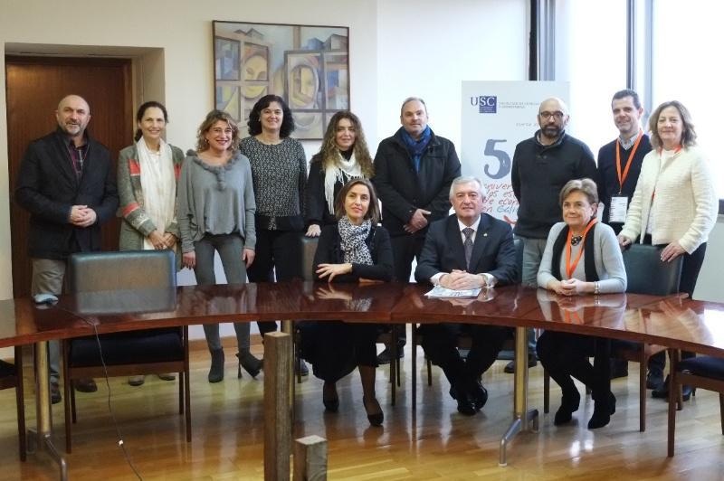 Docentes de Economía e Empresa de ensino medio e superior estudan na USC como mellorar a calidade da docencia 