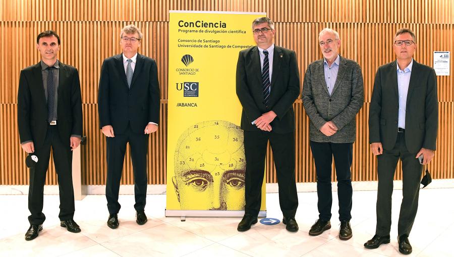 Autoridades da Conferencia de David MacMillan