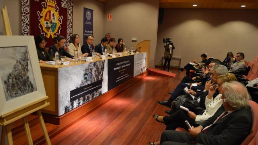 Autoridades presentes na inauguración do I Congreso Internacional Migración e Refuexio e Europa