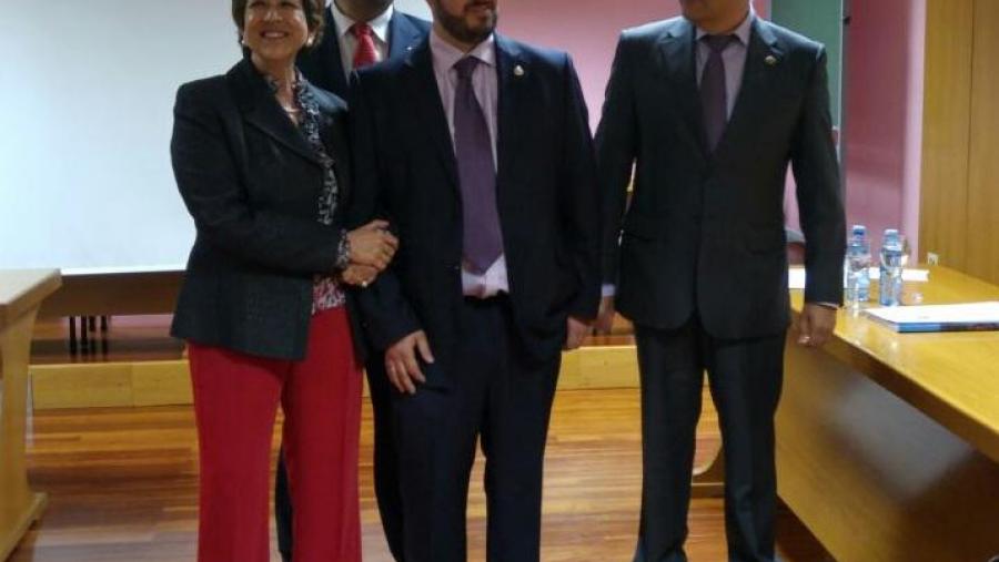 Pablo Béjar, entre Morrondo, Díaz y López, na Facultade de Veterinaria