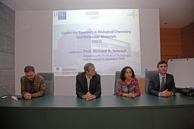 Presentación del encuentro de Richard Royce Schrock con investigadores del CiQUS