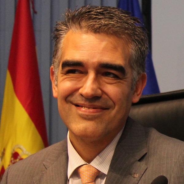 Salgado Seguín, Víctor Alberto