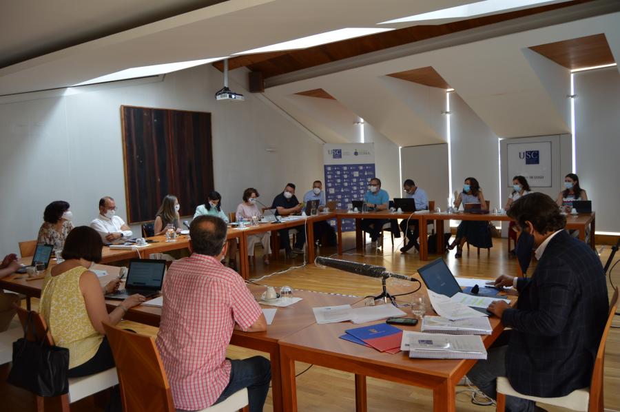 Reunión do pleno do Consello Social na Vicerreitoría de Coordinación do Campus de Lugo