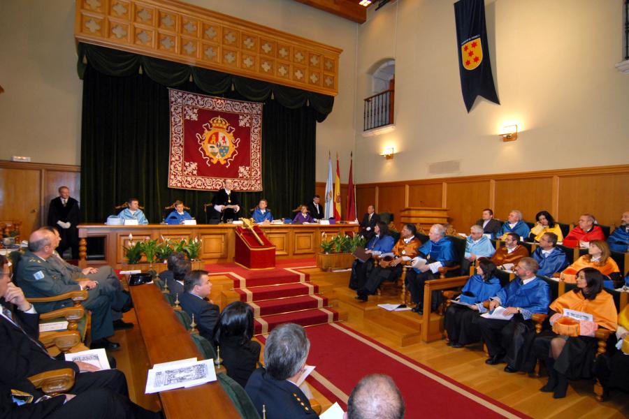 Momento do discurso do reitor