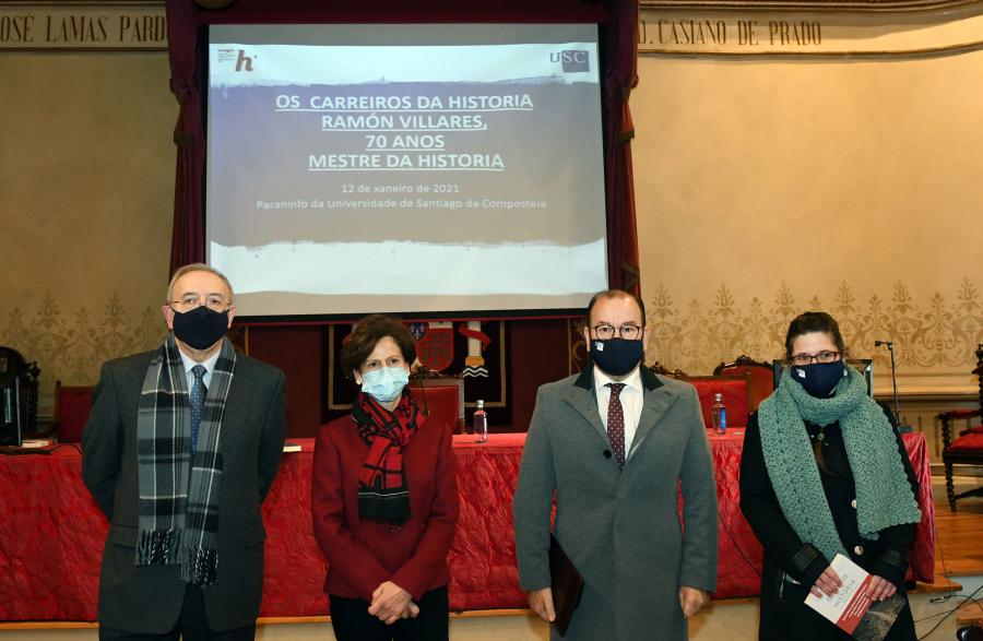 De esquerda a dereita, Ramón Villares, Aurora Artiaga, Antonio López e Alba Díaz. FOTO: Santi Alvite