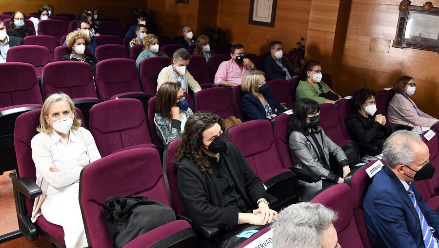 Público asistente ao acto. FOTO: Santi Alvite