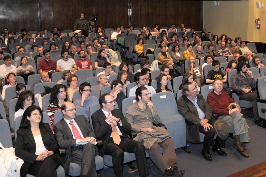 Público asistente a la conferencia de Harold Elliot Varmus