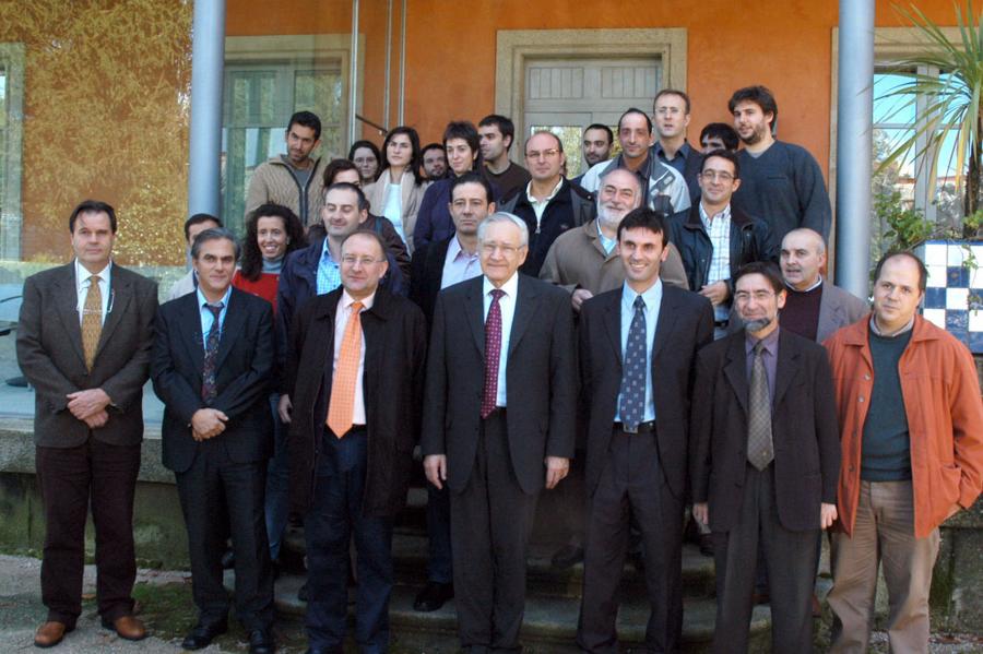 Asistentes á xuntanza de Richard Robert Ernst con investigadores