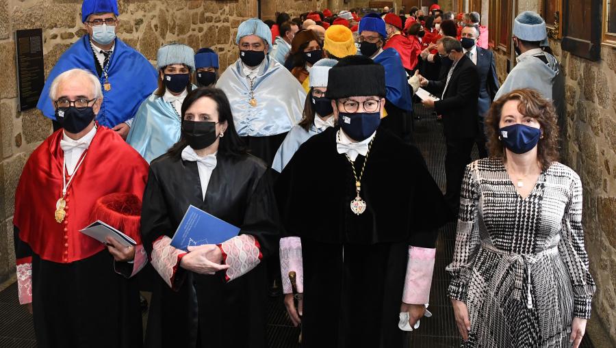 De esquerda a dereita, Javier Gárate, Emilia Casas, Antonio López e Dulce García. FOTO: Santi Alvite
