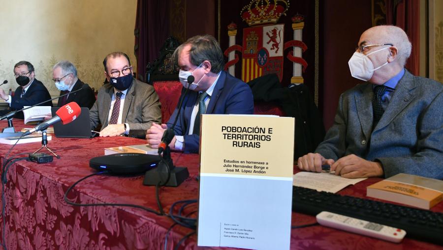 Presentación do libro 'Poboación e Territorios Rurais'. Foto: Santi Alvite