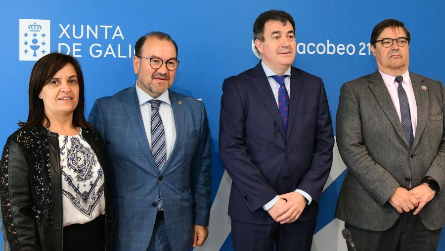 De esquerda a dereita, Raquel Souto, Antonio López, Román Rodríguez e Julio Abalde. FOTO: Santi Alvite