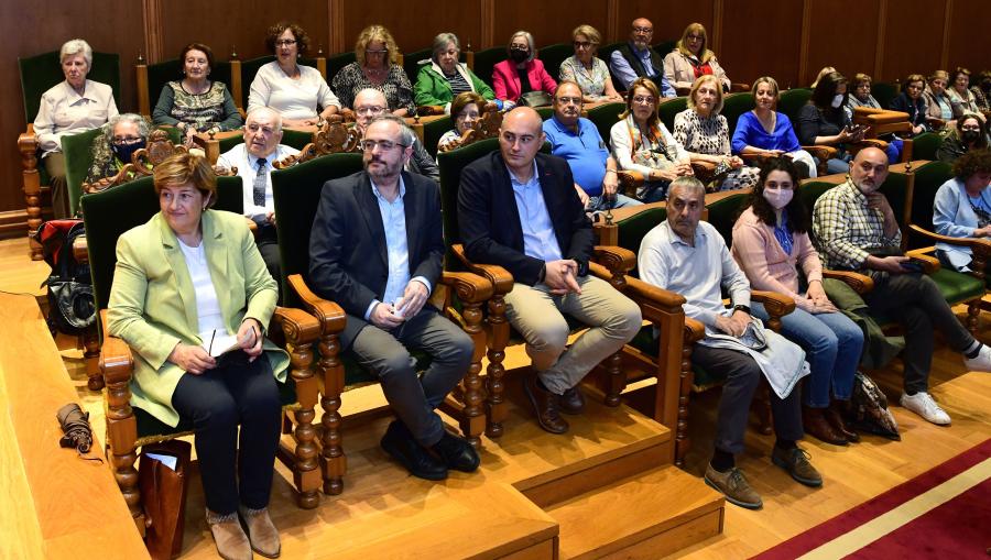 ‘Camiños de coñecemento e experiencia’