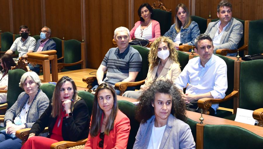 Participantes na clausura da sétima edición do proxecto Mentoring USC. FOTO: Santi Alvite