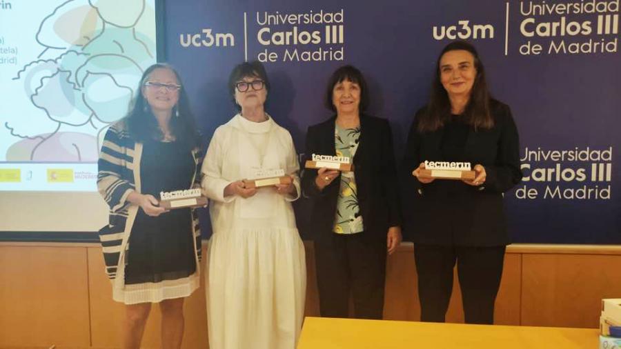 Imaxe das premiadas. De esqueerda a dereita, Rosa Franquet, Margarita Ledo Andión, Cristina Peñamarín e Giulia Colaizzi