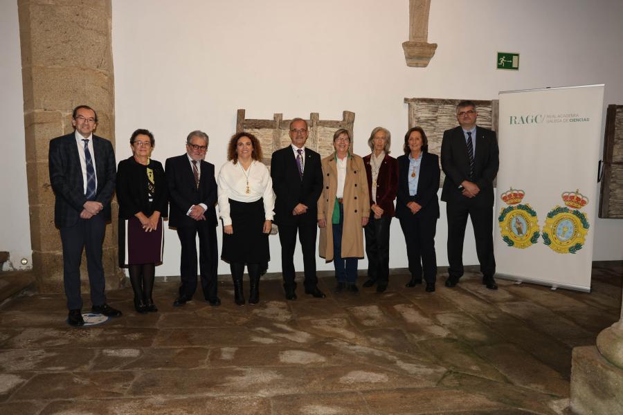 Ingreso de María Loureiro na RAGC. FOTO: RAGC