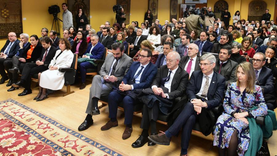 Público asistente ao acto. FOTO: Santi Alvite
