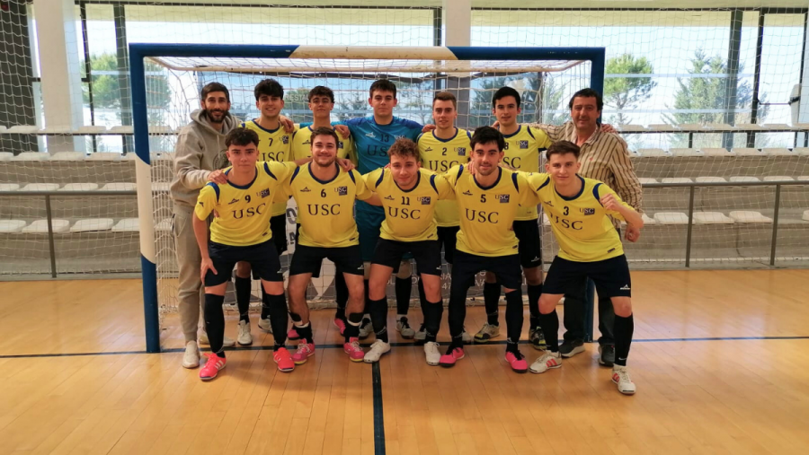 Integrantes do equipo de fútbol sala da USC