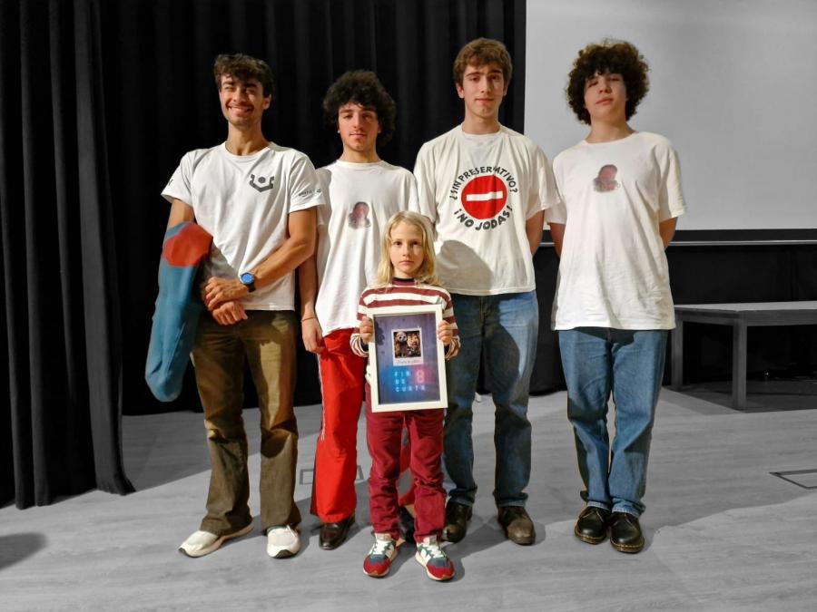 Autores da curta que acadou o premio do público no VIII Findecurta