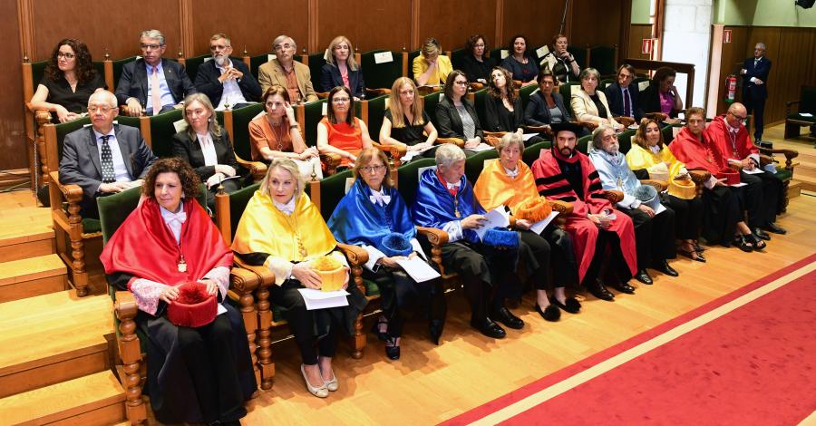 Asistentes ao acto. FOTO: Santi Alvite