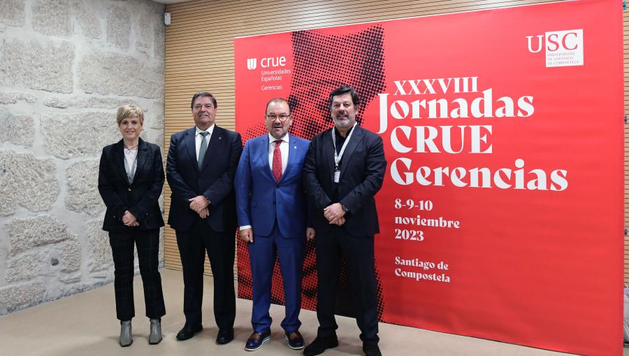 De esquerda a dereita, Matilde Yebra, Julio Abalde, Antonio López e Xavier Ferreira. FOTO: Santi Alvite