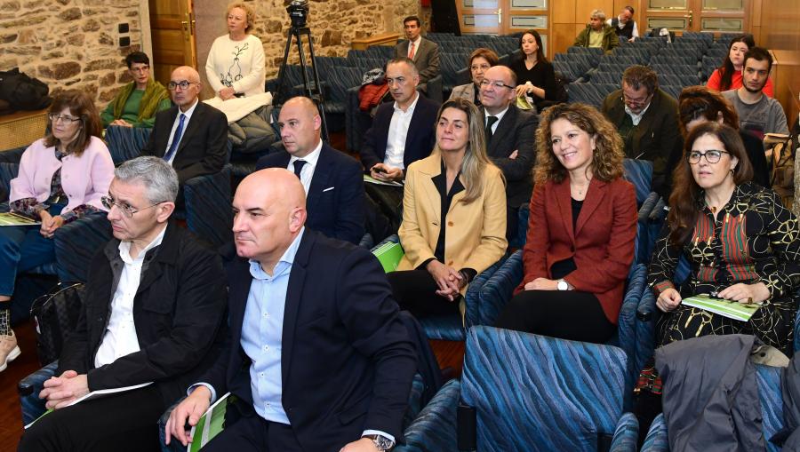 Asistentes ao acto. FOTO: Santi Alvite