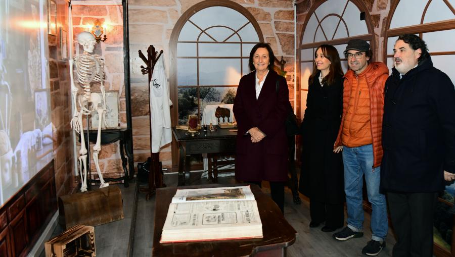 O laboratorio convértese en escenario. FOTO: Santi Alvite