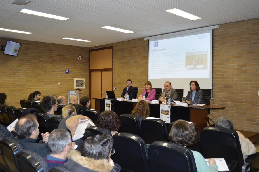 Participantes no acto de prestentación de EUniWell na Facultade de ADE