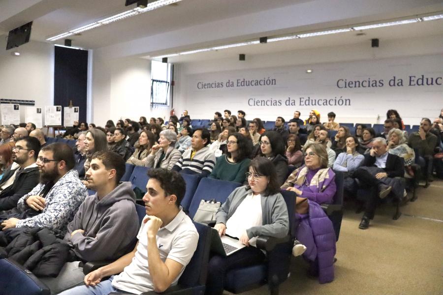 Parte do público asistente ao evento