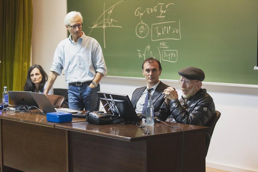 Kip Thorne na Facultade de Física da USC 