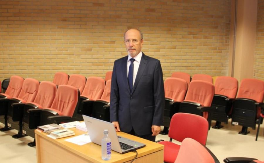 António José Ferreira Afonso, na Facultade de Humanidades da USC