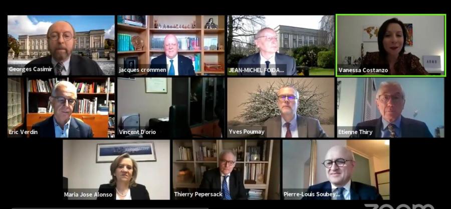 A cerimonia de ingreso desenvolveuse en liña 