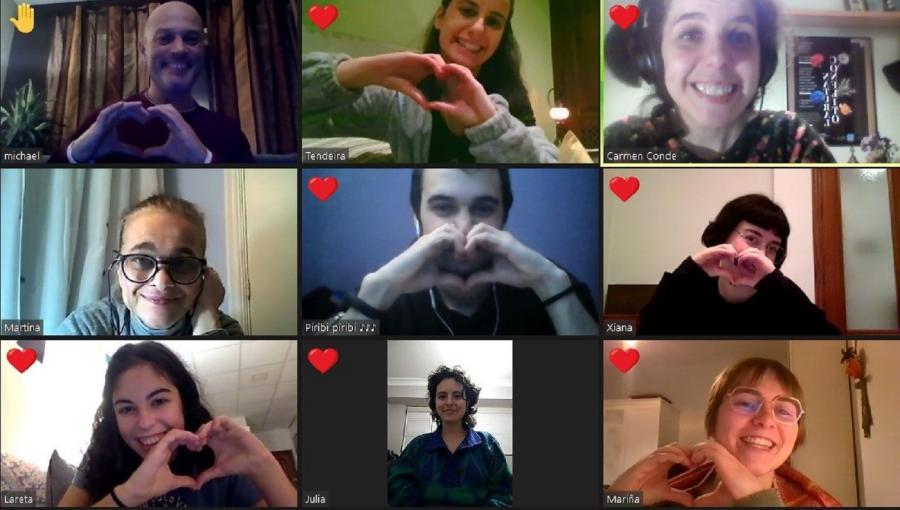 Integrantes e directora da compañía de teatro USC-Lugo, nun ensaio virtual