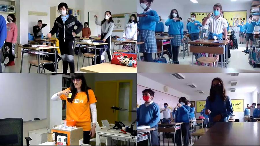 As investigadores Eva Cernadas, Paula López e Andrea Cascallar puxeron en valor a investigación que desenvolven na actualidade como punto de partida para espertar o interese de nenas e mozas nas Tecnoloxías da Información e as Comunicacións (TIC)