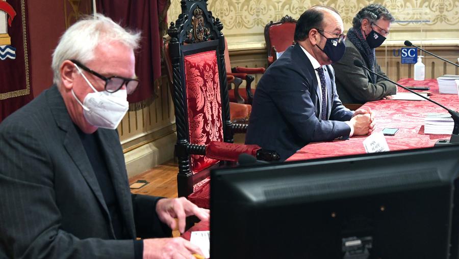 De esquerda a dereita, David Chipperfield, Antonio López e Lourenzo Fernández Prieto. FOTO: Santi Alvite