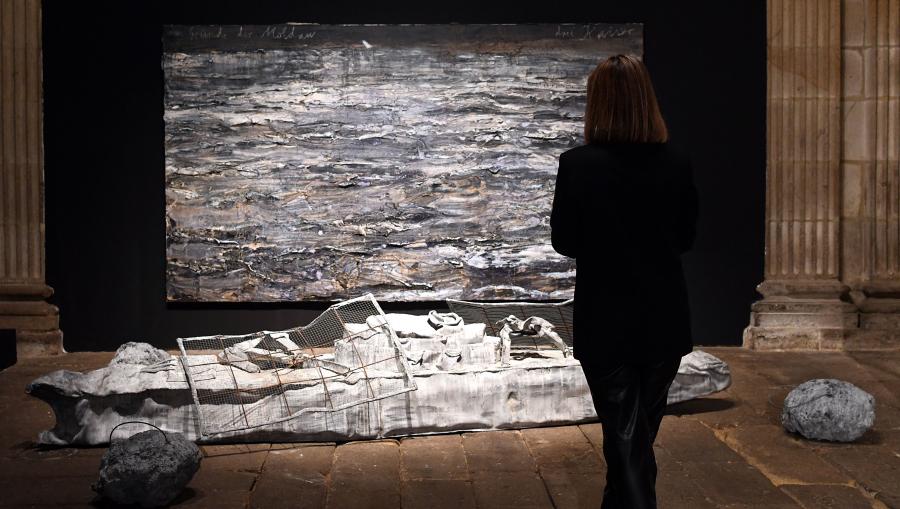 A obra do pintor e escultor alemán Anselm Kiefer forma parte da mostra. FOTO: Santi Alvite