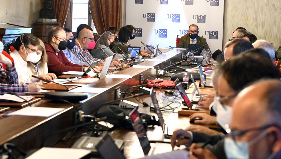 A proposta de actualización de tarifas do exercicio económico 2022 completou a orde do día xunto cos capítulos dedicados a asuntos económicos e convenios. FOTO: Santi Alvite