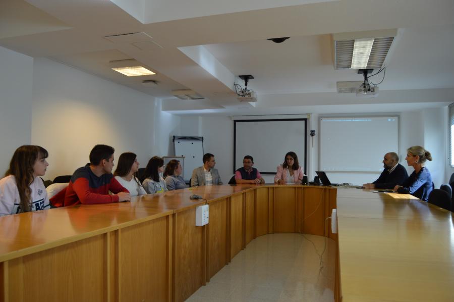 Presentación do proxecto Troya para a inserción laboral de persoas con síndrome de Down, na Facultade de ADE