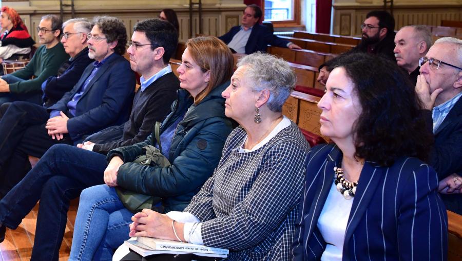 A sesión inaugural da xornada celebrouse no Paraninfo da Universidade. Foto: Santi Alvite
