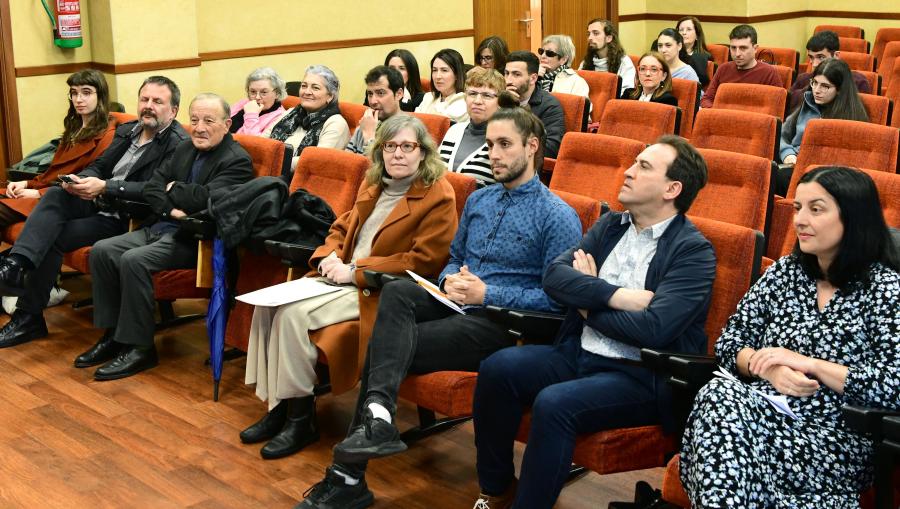 Público asistente ao acto. FOTO: Santi Alvite