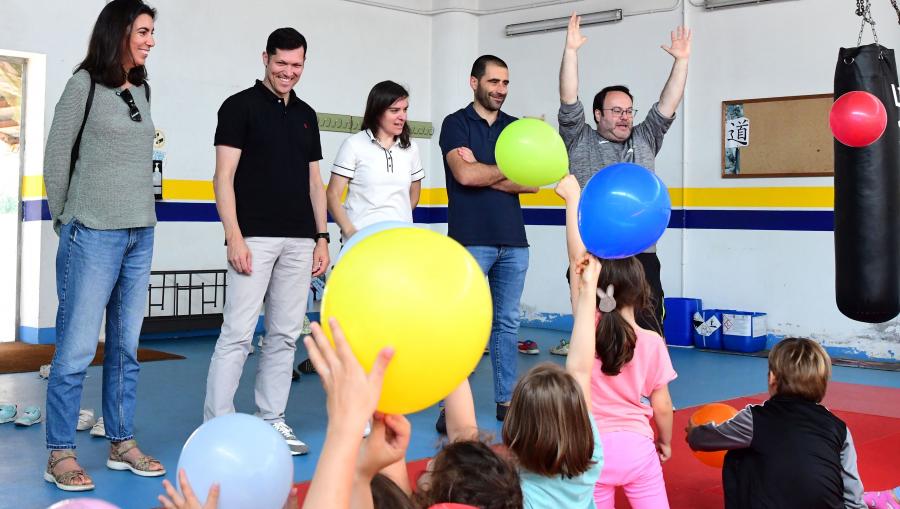 De esquerda a dereita, Rocío Bulnes, Javier Rico, Marta Pérez Pereiro, Óscar Hermida e Anxo Tarrío. FOTO: Santi Alvite