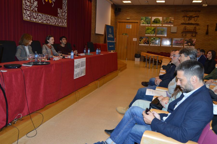 Ana Rodríguez Aranegui, Rosa Romero e Gerardo Casal, na inauguración do programa organizado xunto con Ineco