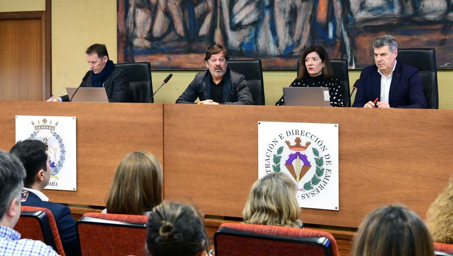 De esquerda a dereita, Luis Otero, Javier Ferreira, María Bastida e Miguel A. Vázquez Taín. FOTO: Santi Alvite